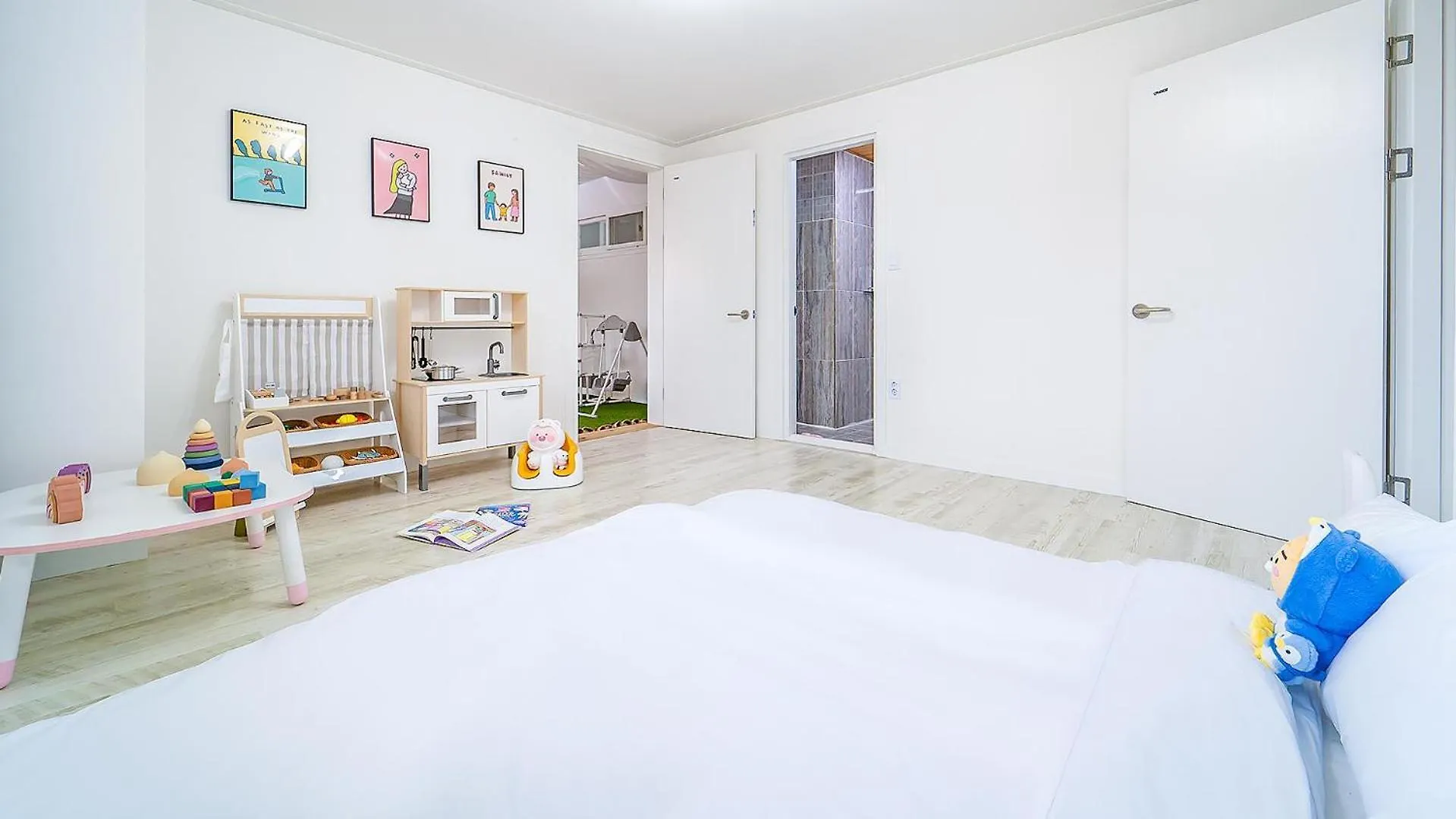 Ganghwa Sandelbada Kids Gajok Pension 인천