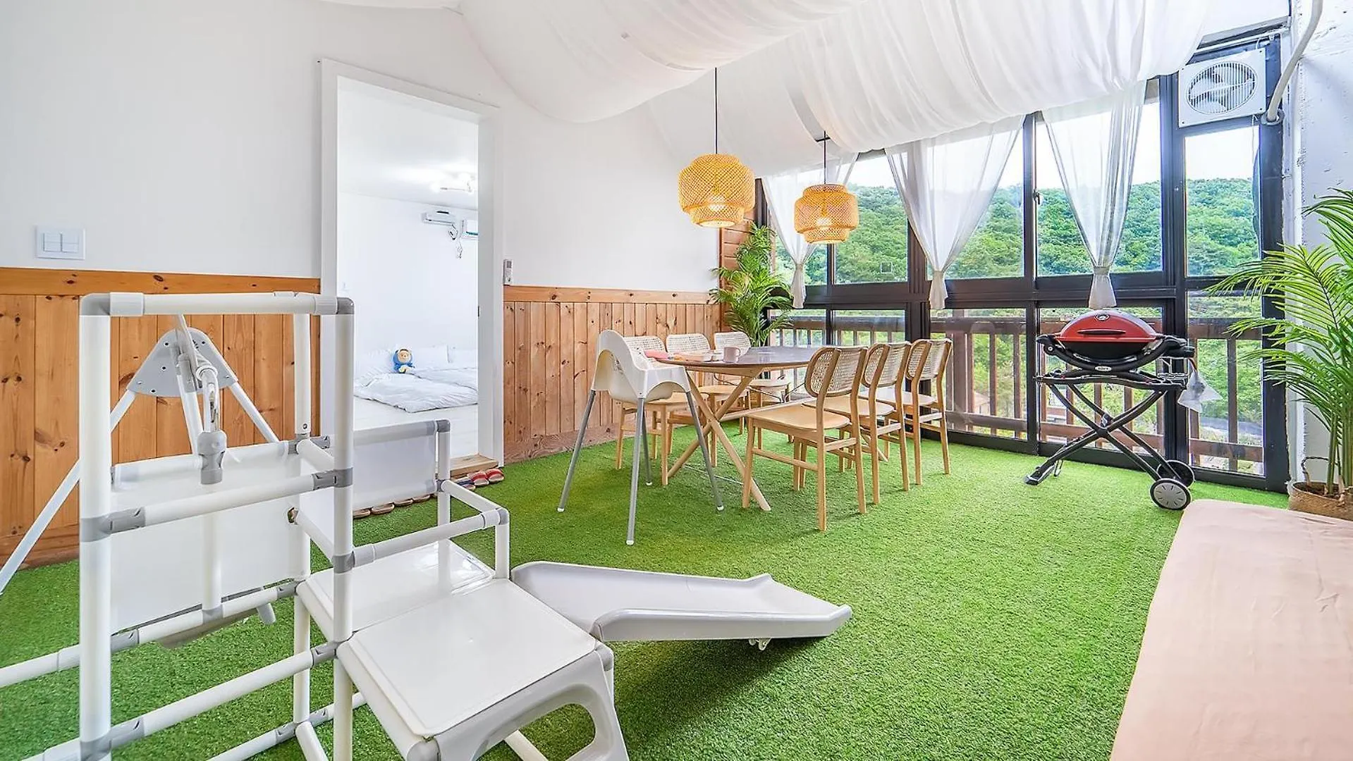 Ganghwa Sandelbada Kids Gajok Pension Incheon 3*,  South Korea