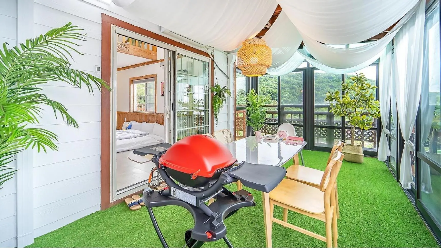 Ganghwa Sandelbada Kids Gajok Pension Incheon South Korea