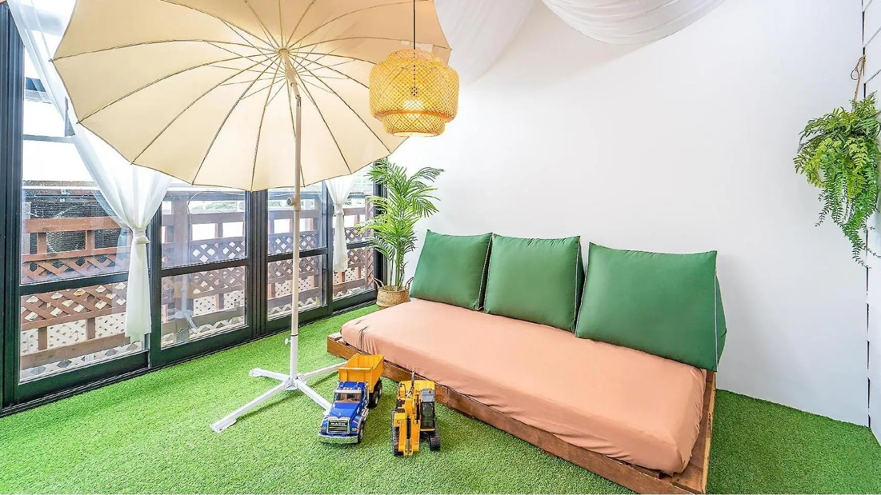 Ganghwa Sandelbada Kids Gajok Pension Incheon 3*,  South Korea