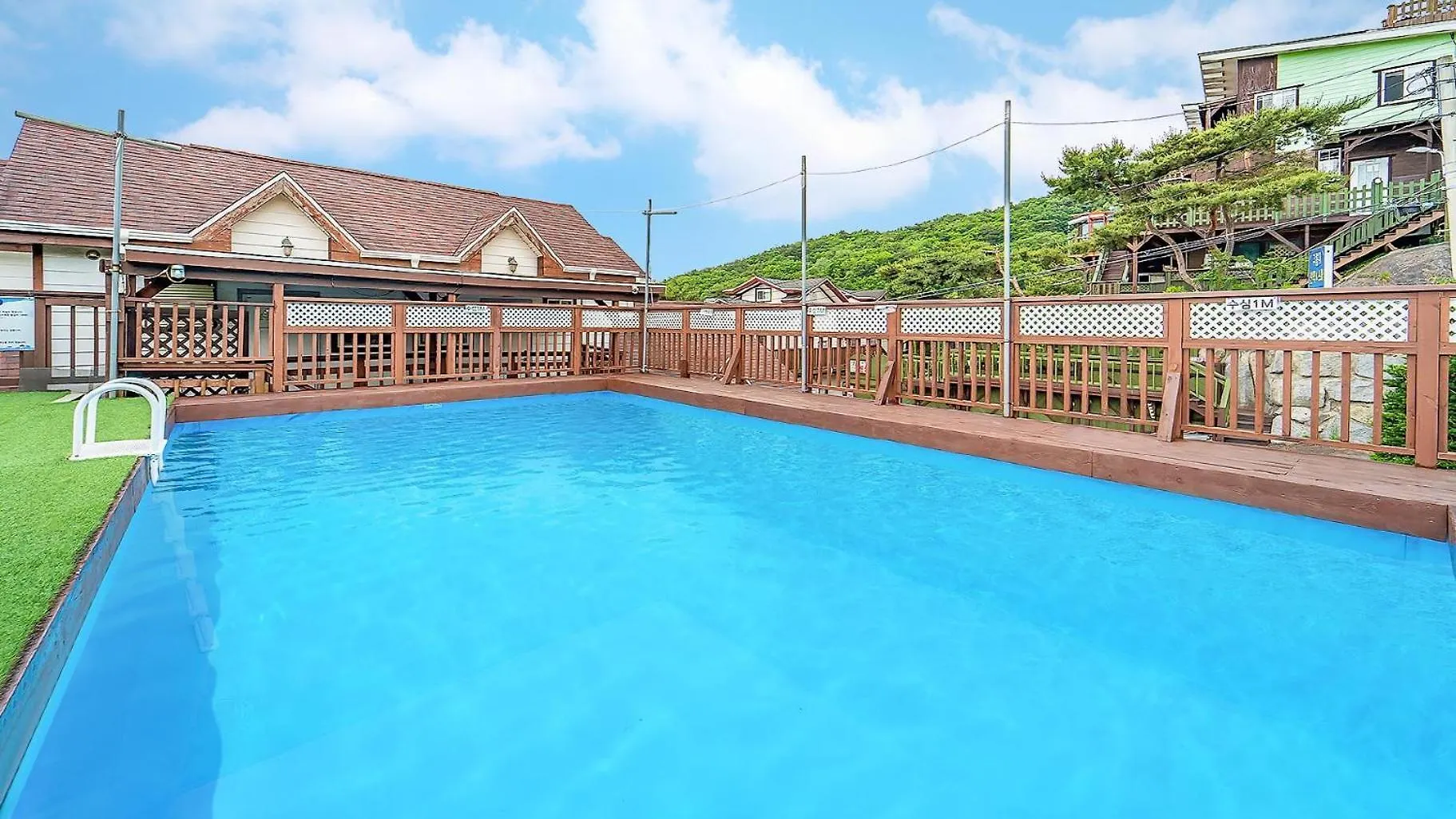 Ganghwa Sandelbada Kids Gajok Pension Incheon 3*,  South Korea