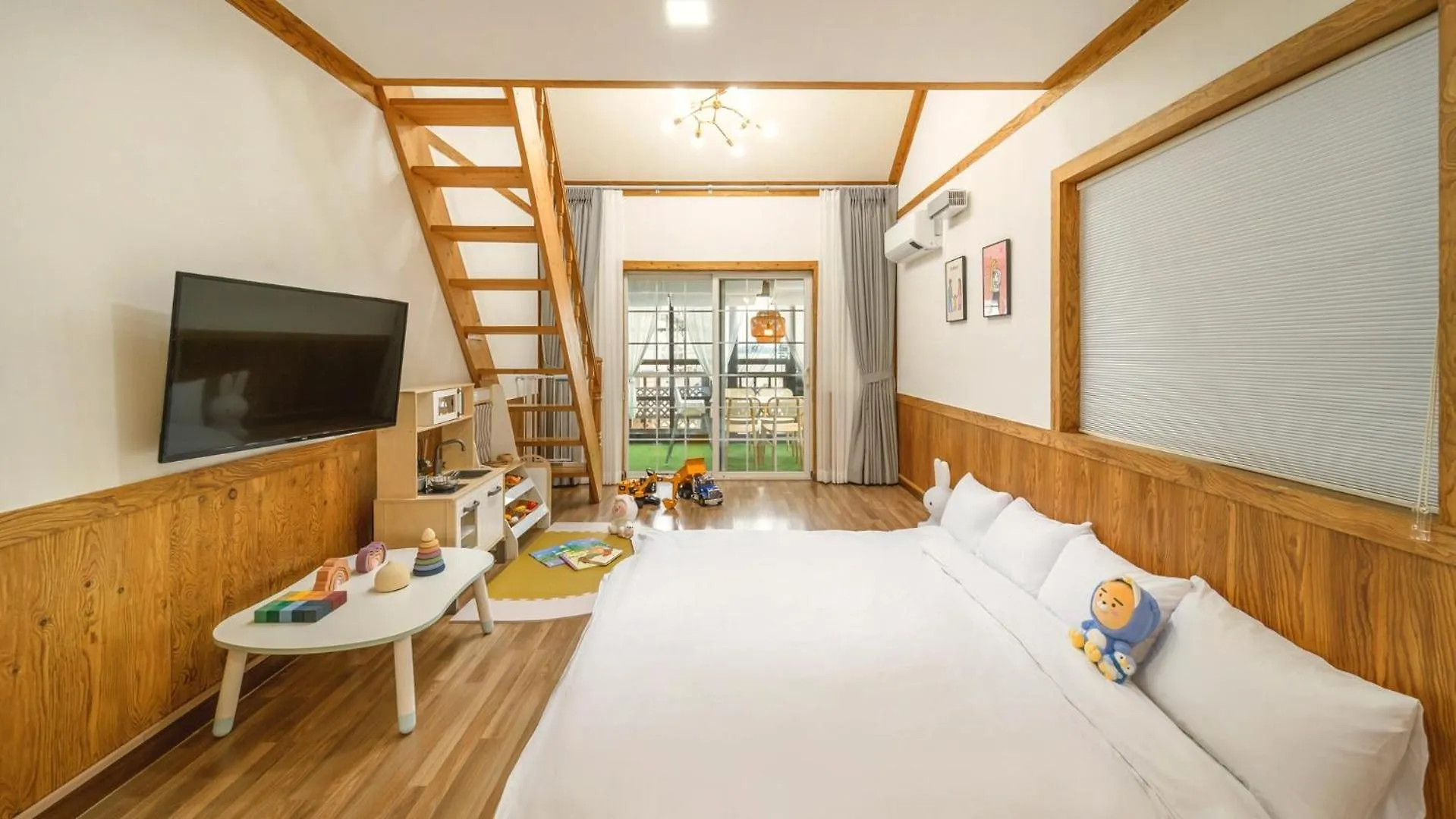 Ganghwa Sandelbada Kids Gajok Pension Incheon 3*,  South Korea