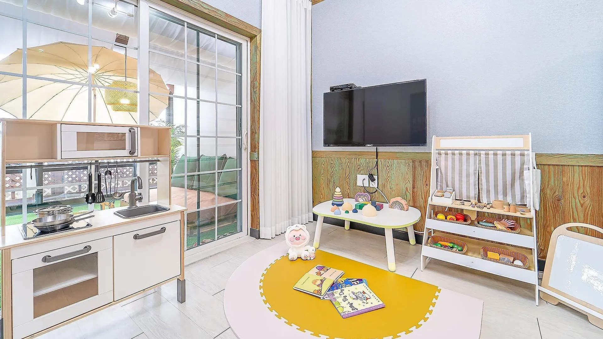 Ganghwa Sandelbada Kids Gajok Pension Incheon